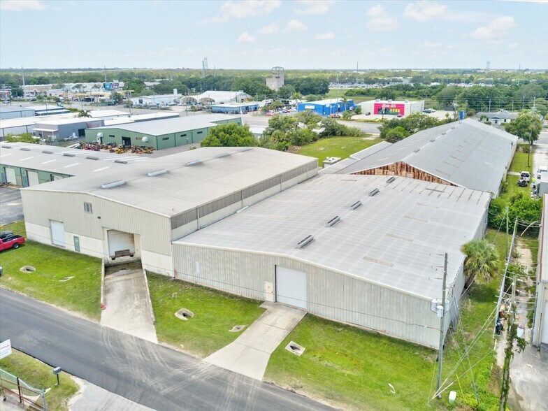 Primary Photo Of 12925 N 49th St, Clearwater Warehouse For Lease