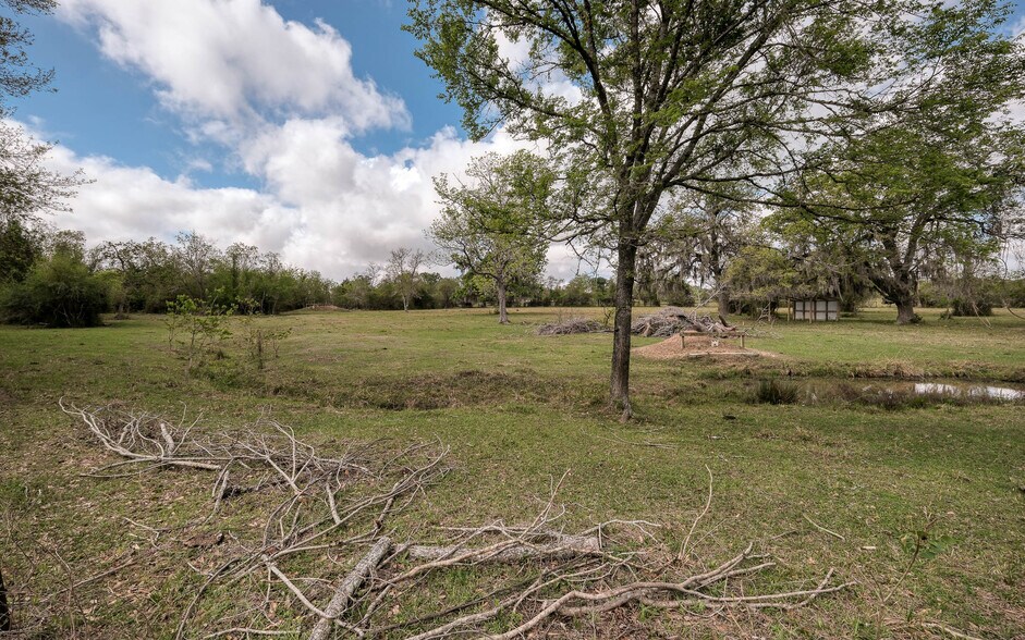 More Photos Of 25945 Kickapoo Rd, Hockley Land For Sale