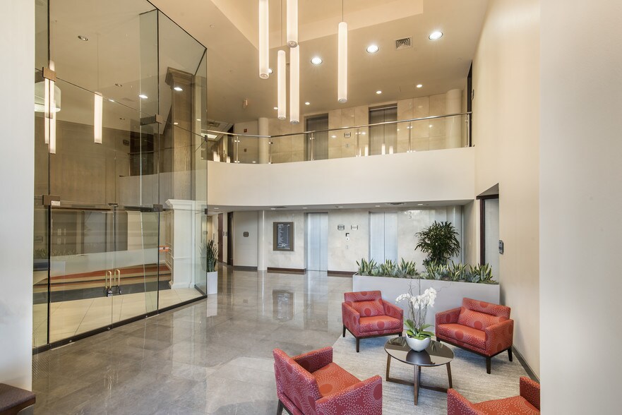 More Photos Of 7200 MoPac Expy N, Austin Office For Sale