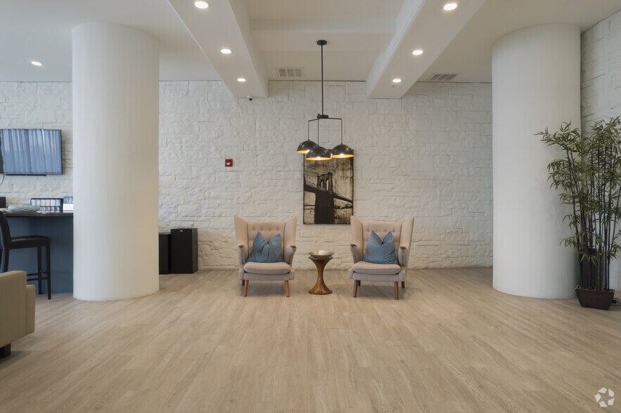 More Photos Of 1 Brown St, Philadelphia Apartments For Lease