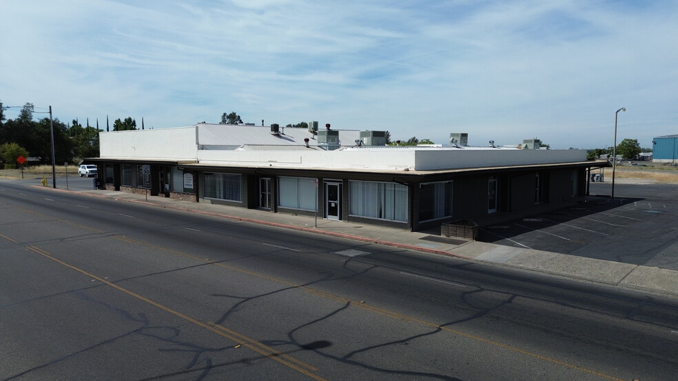 More Photos Of 2358-2368 Lincoln St, Oroville Office For Lease