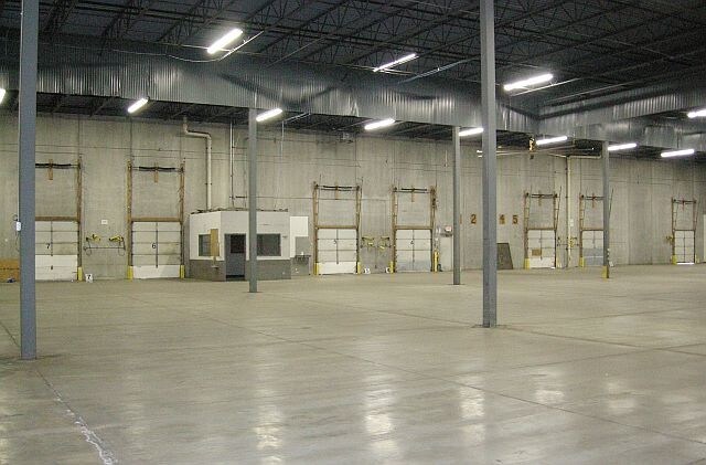 More Photos Of 8800 Valley Forge Ln N, Maple Grove Distribution For Lease