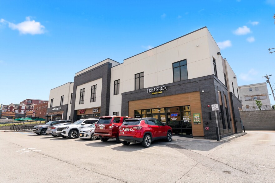More Photos Of 1050 University Ave, Morgantown Storefront Retail Office For Lease