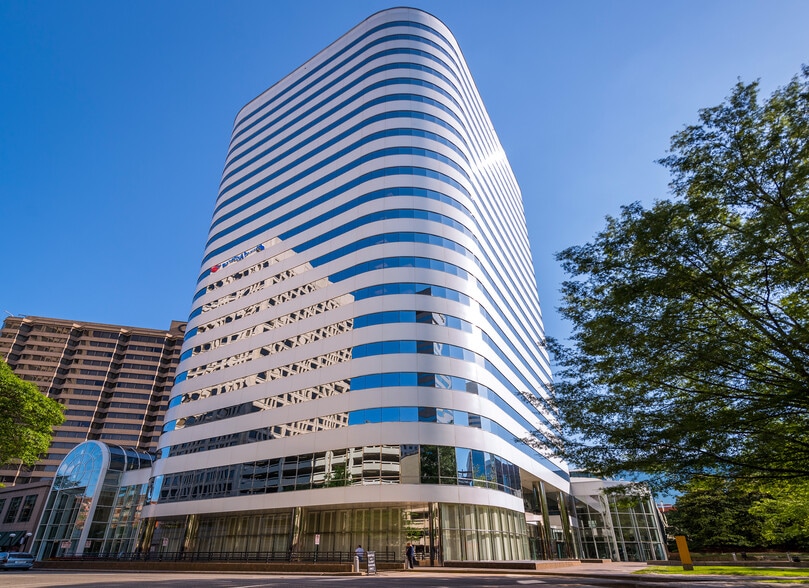 More Photos Of 1021 E Cary St, Richmond Office For Lease