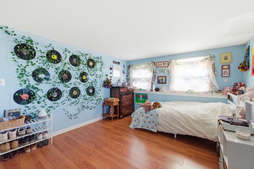More Photos Of 518 Province Rd, Gilmanton General Retail For Sale