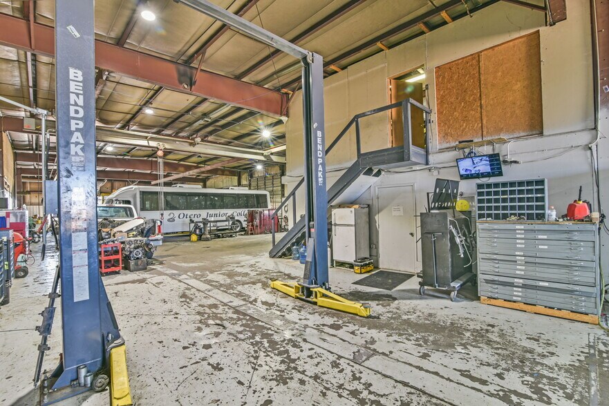 More Photos Of 6002 US Highway 50, Lamar Service For Sale