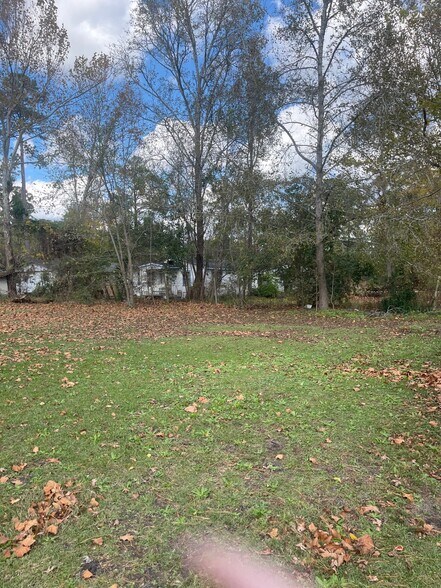 More Photos Of 405 Jones Rd, Olanta Restaurant For Sale