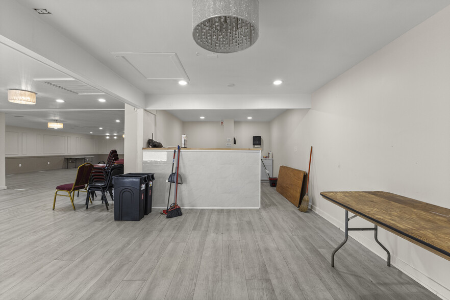 More Photos Of 1217 S Merriman Rd, Westland Lodge Meeting Hall For Sale