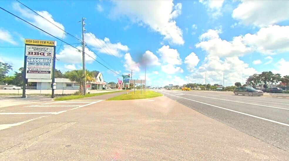 More Photos Of 3333 US Highway 19, Holiday Freestanding For Lease