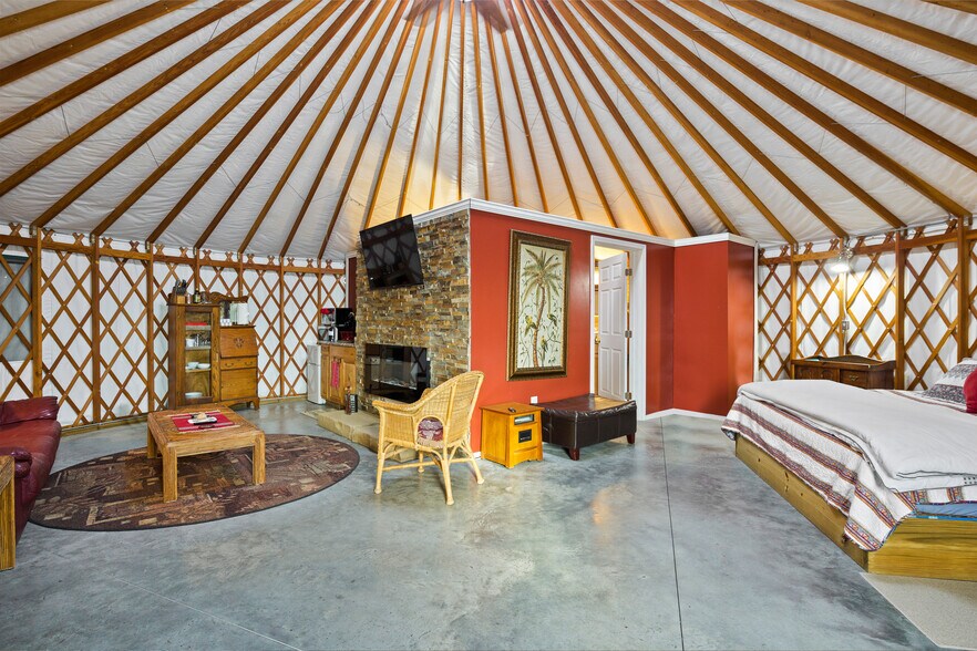 More Photos Of 563 Yale Farm Rd, Romulus Hospitality For Sale