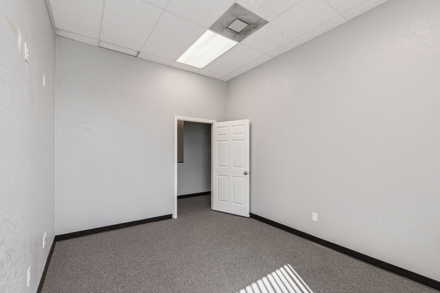 More Photos Of , Orlando Flex For Sale