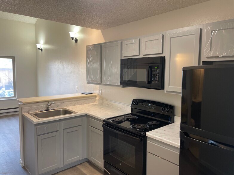 More Photos Of 129 Wellington St, Fountain Apartments For Sale