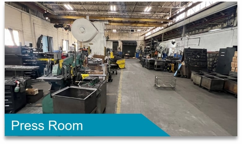 More Photos Of 800 N Clark St, Albion Manufacturing For Sale