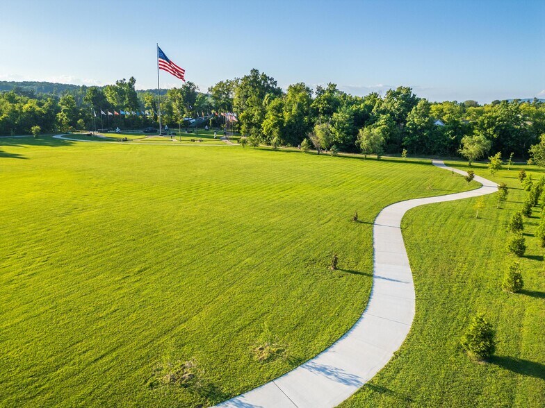 More Photos Of 9298 Apison Pike, Ooltewah Office Residential For Sale
