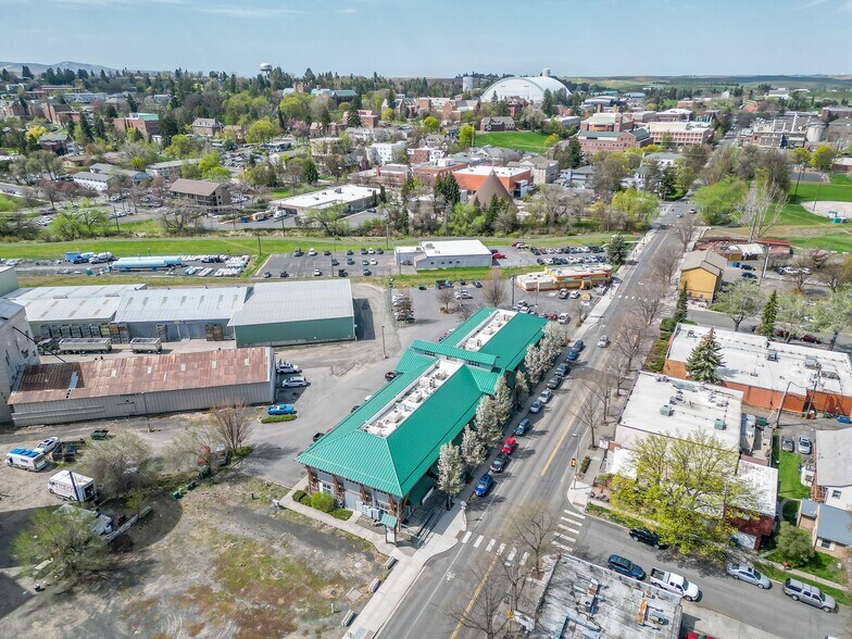 More Photos Of 317 W 6th St, Moscow Storefront Retail Office For Lease