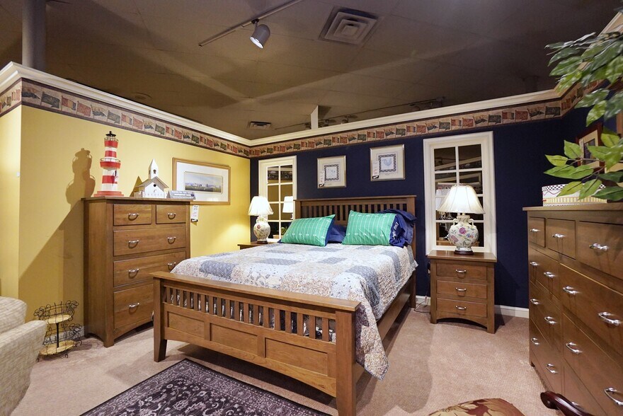 More Photos Of 1229 Castleton Ave, Staten Island Storefront For Lease