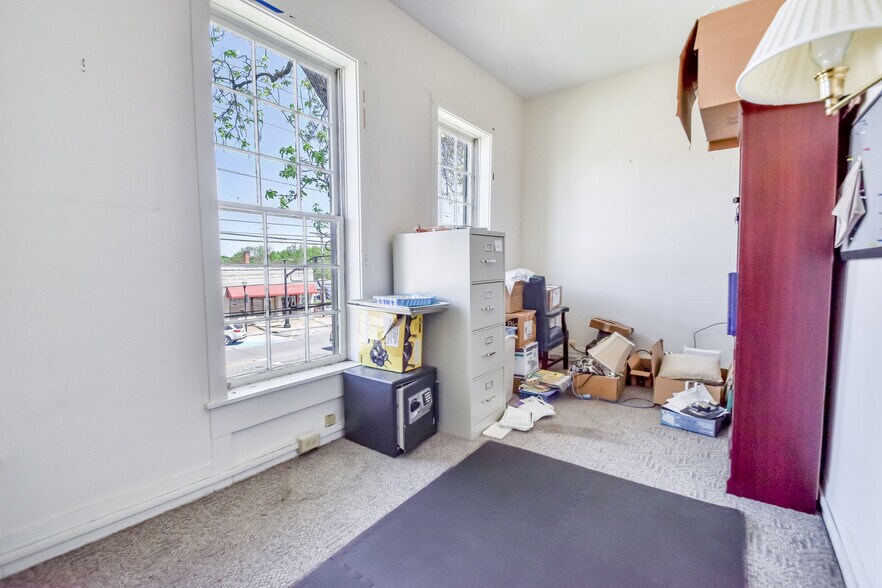 More Photos Of 13-15 Main St, Madison Office For Sale