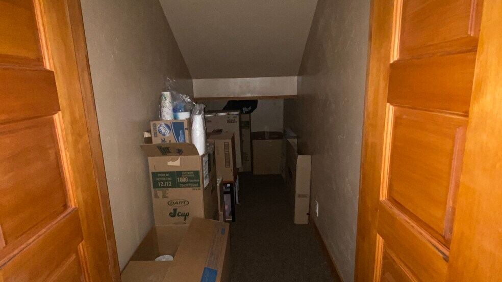 More Photos Of 724 Second St E, Kalispell Office For Lease