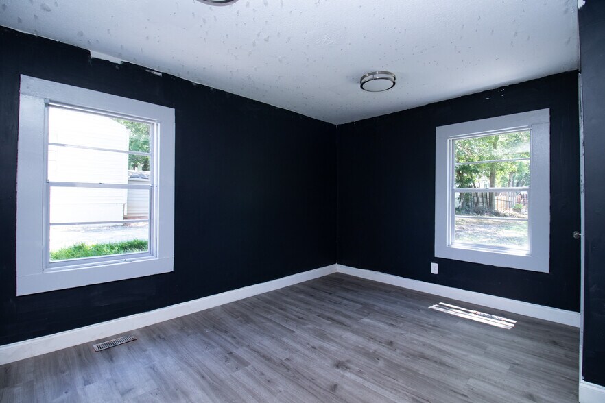 More Photos Of 4621 Buford Dr, Chamblee Office For Lease