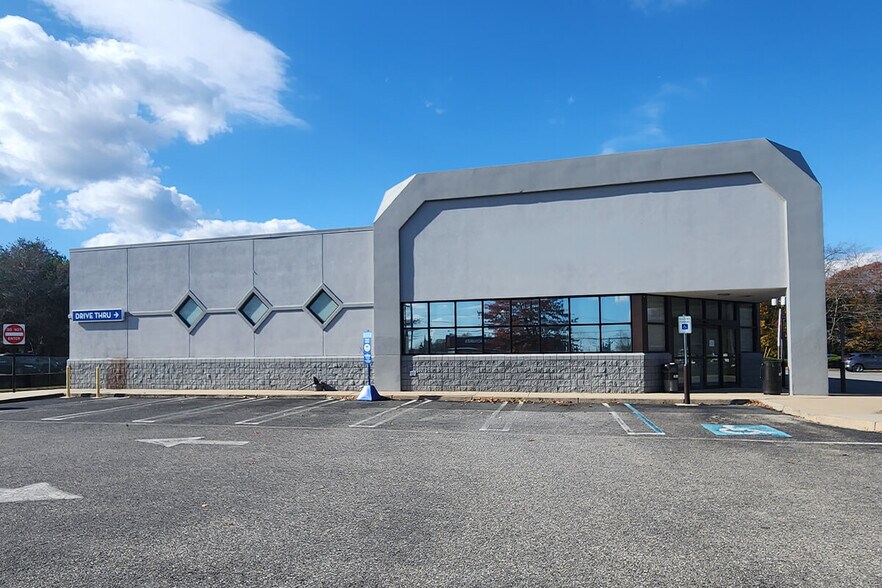 Primary Photo Of 416 Route 9, Bayville Freestanding For Lease