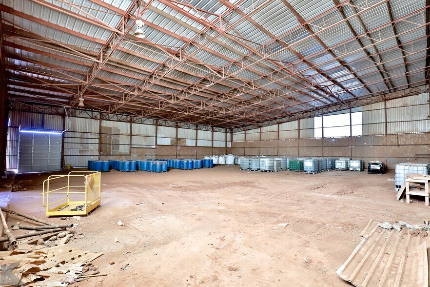More Photos Of 3097 Brick Plant Rd, Snyder Manufacturing For Sale