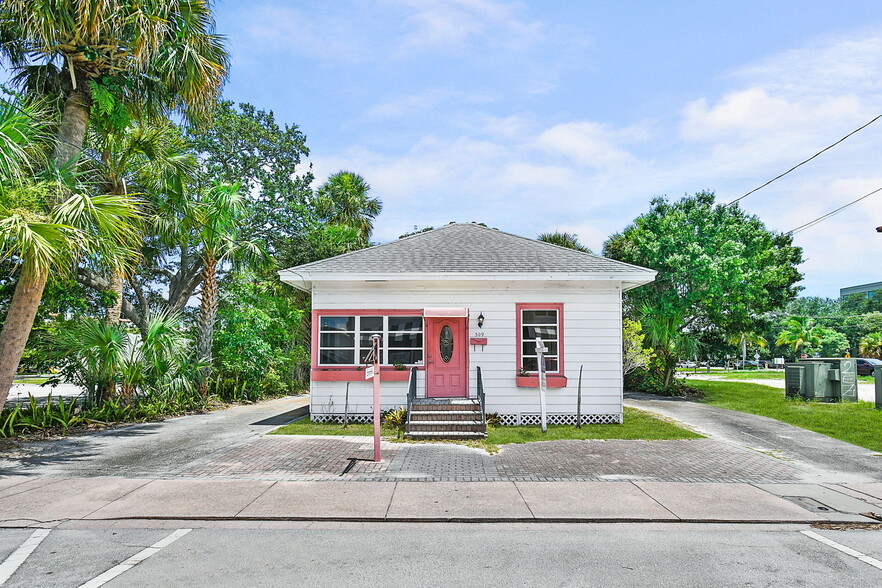 Primary Photo Of 309 SE Denver Ave, Stuart Office Residential For Lease