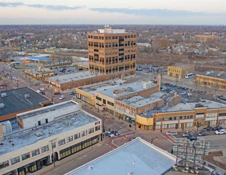 More Photos Of 4811 N Milwaukee Ave, Chicago Unknown For Lease