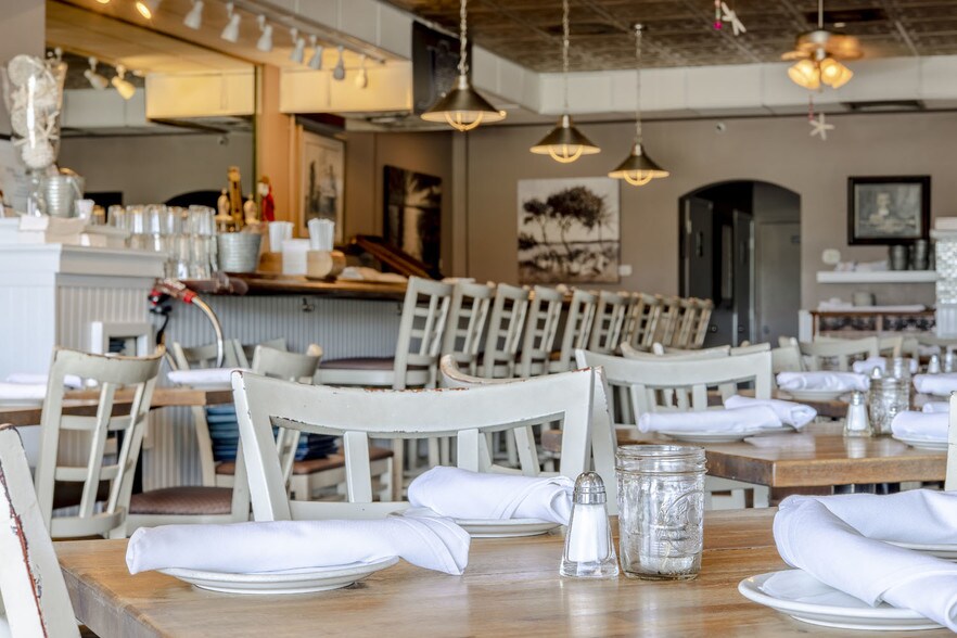 More Photos Of 630-638 E Atlantic Ave, Delray Beach Storefront Retail Office For Lease