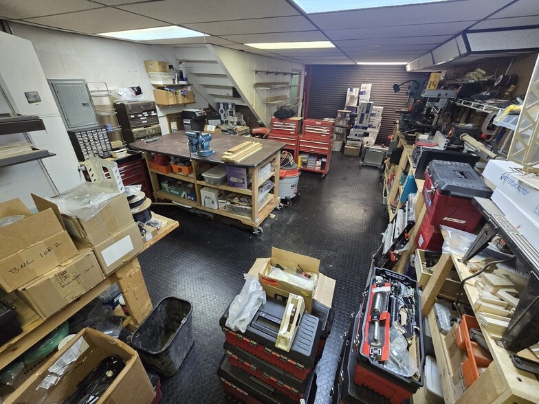 More Photos Of 1771 Blount Rd, Pompano Beach Warehouse For Sale