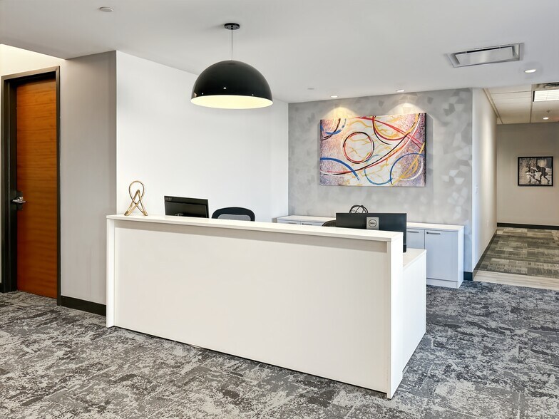 More Photos Of 11815 Fountain Way, Newport News Coworking Space