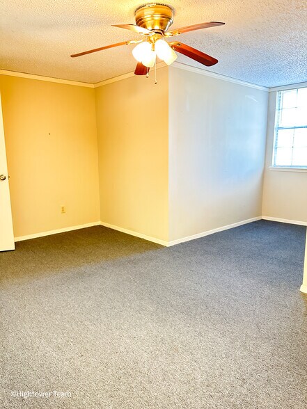 More Photos Of 6910 Bellaire Blvd, Houston Medical For Sale