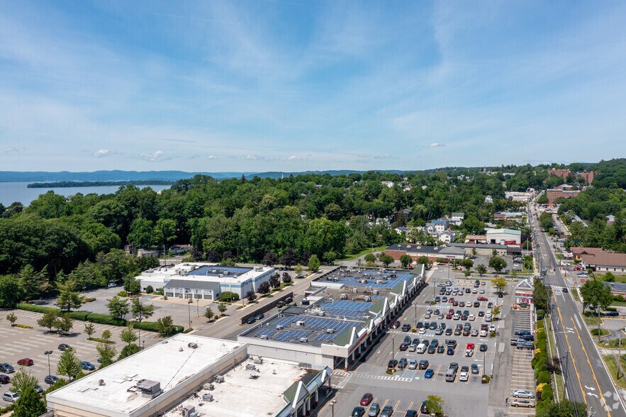 More Photos Of 22 Rockledge Ave, Ossining General Retail For Lease