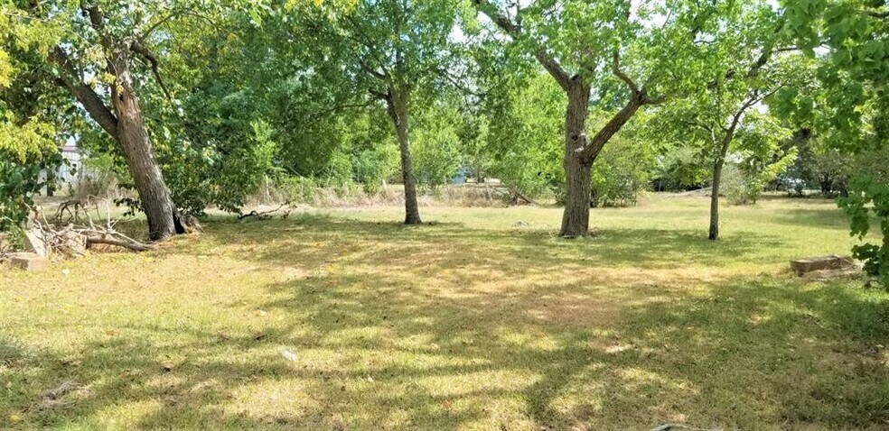 More Photos Of 401 2nd Street, Rosenberg Land For Sale
