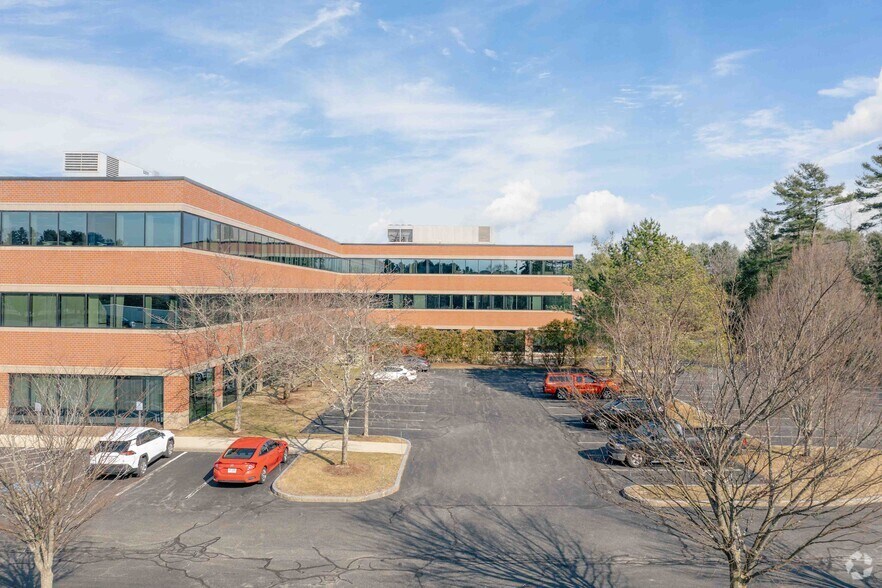 More Photos Of 100 Apollo Dr, Chelmsford Office For Lease