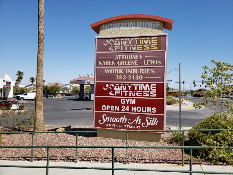 More Photos Of 1510 W Horizon Ridge Pky, Henderson General Retail For Sale