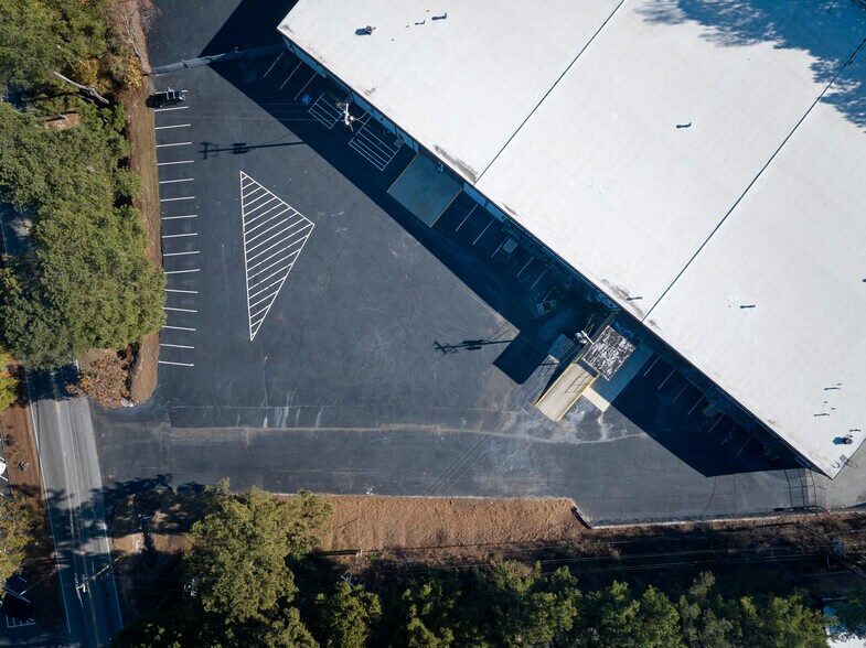 More Photos Of 3645 Oakcliff Rd, Doraville Warehouse For Sale
