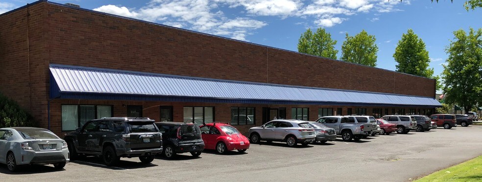 More Photos Of 1006-1108 NE 146th St, Vancouver Warehouse For Lease