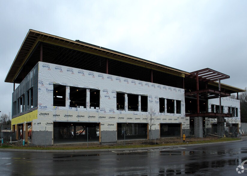 More Photos Of 620 Mabry Hood Rd, Knoxville Office For Lease