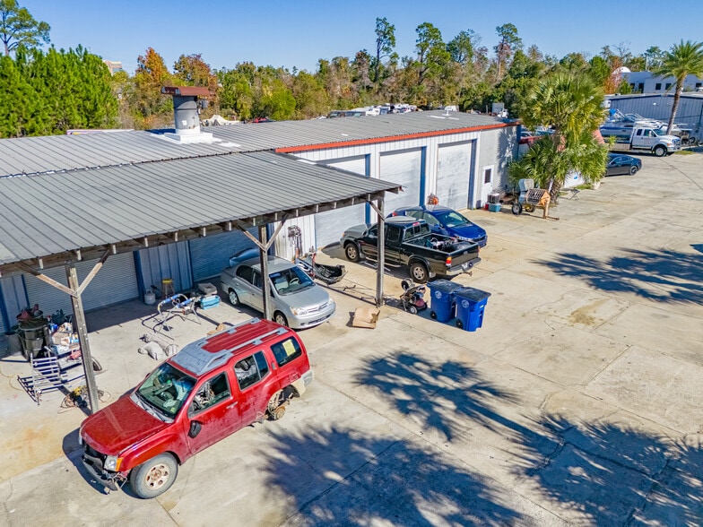 More Photos Of 1304 W 19th St, Panama City Auto Repair For Sale
