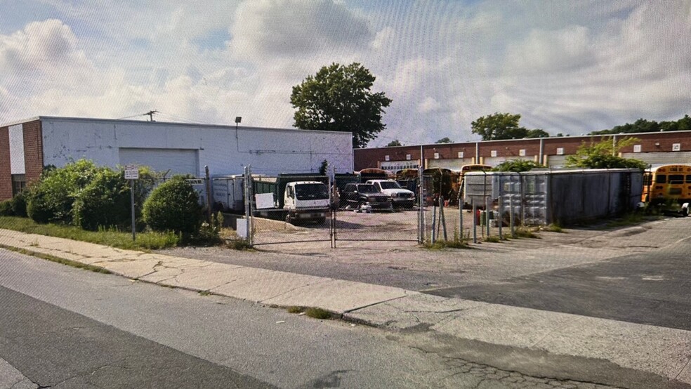 Primary Photo Of 225 Ralph Ave, Copiague Land For Lease