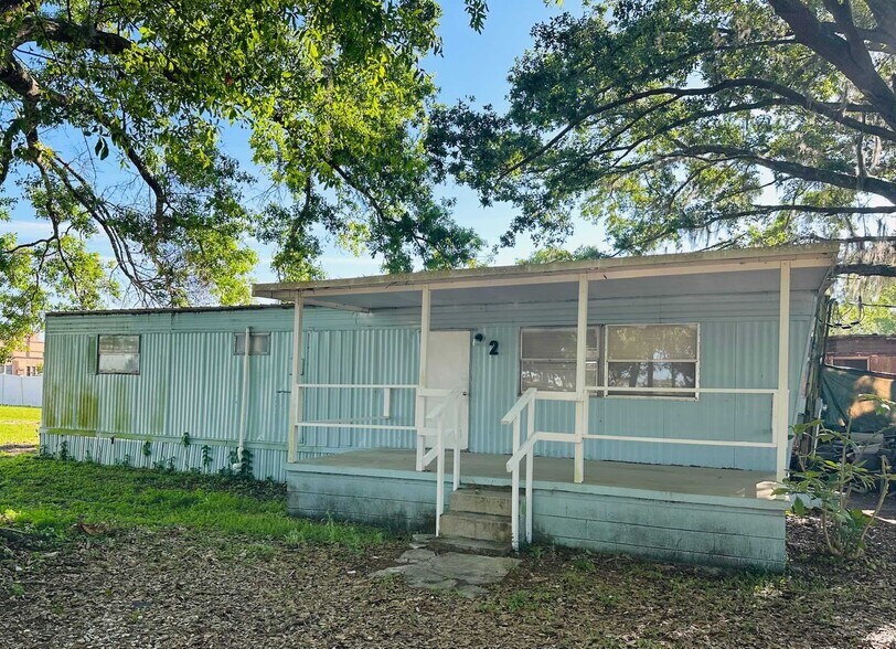 More Photos Of 1025 W Socrum Loop Rd, Lakeland Manufactured Housing Mobile Home Park For Sale