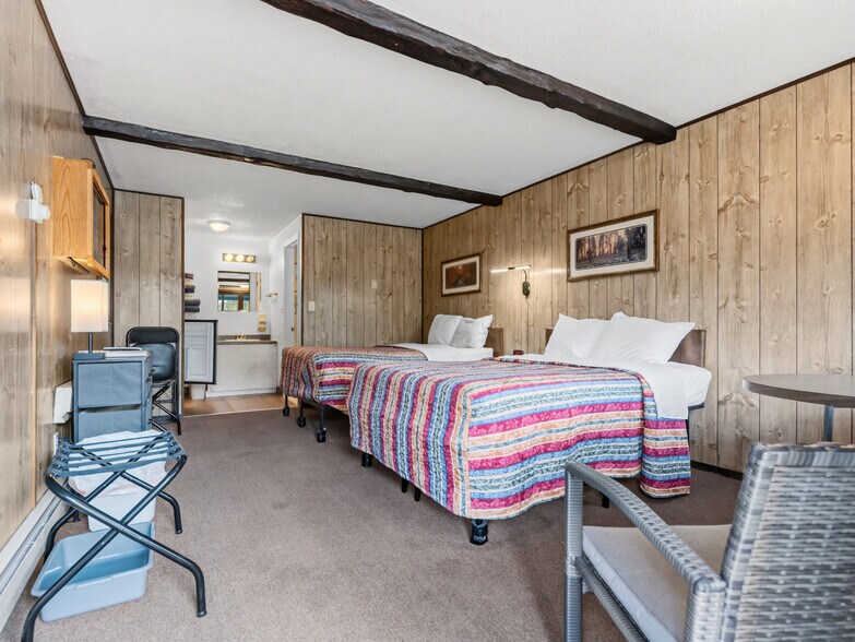 More Photos Of 16154 US 63 Hwy, Hayward Hotel For Sale