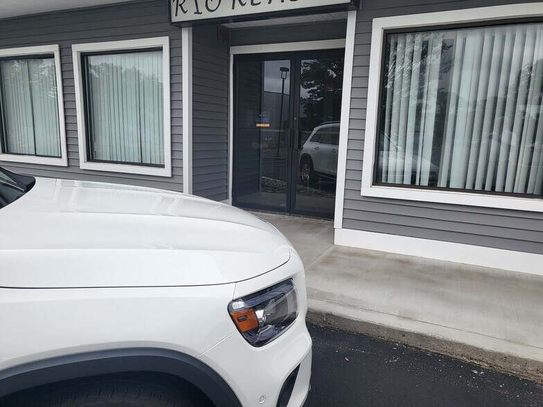 More Photos Of 1121 Route 47, Rio Grande Freestanding For Sale