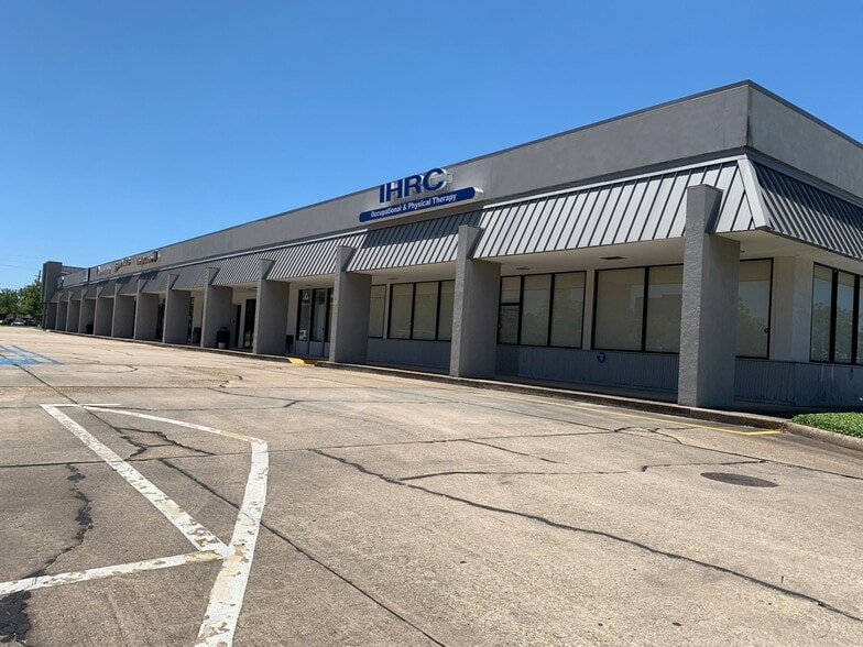 More Photos Of 100-145 James Comeaux Rd, Lafayette Unknown For Lease