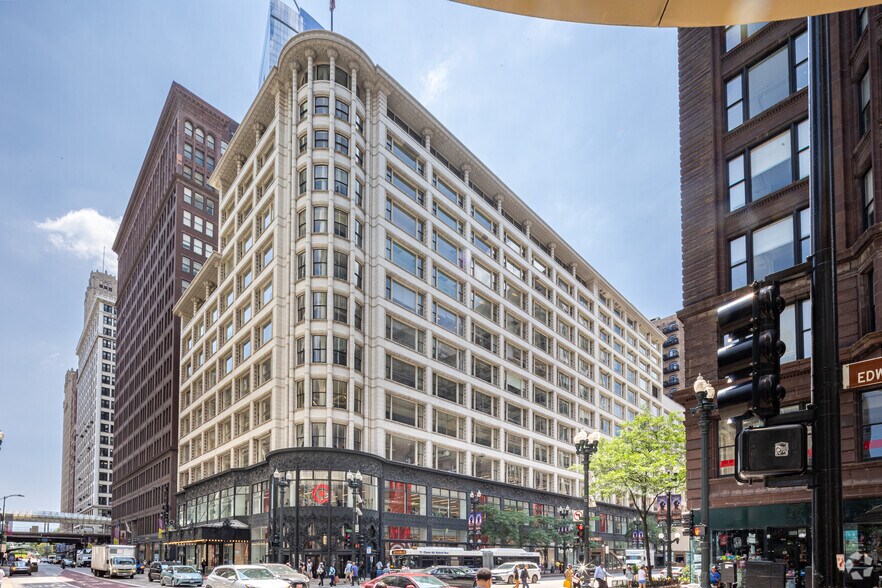 Primary Photo Of 1-35 S State St, Chicago Office For Lease