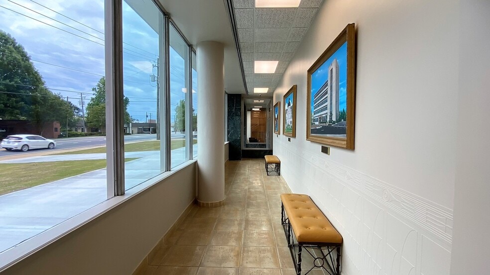 More Photos Of 311 Green St NW, Gainesville Office For Lease