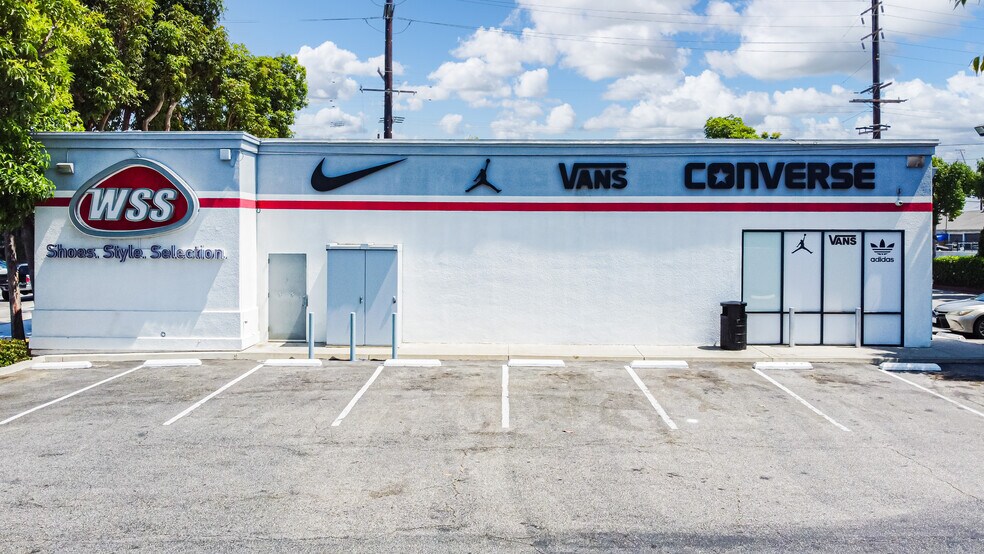 More Photos Of 5365 Cherry Ave, Long Beach Freestanding For Sale