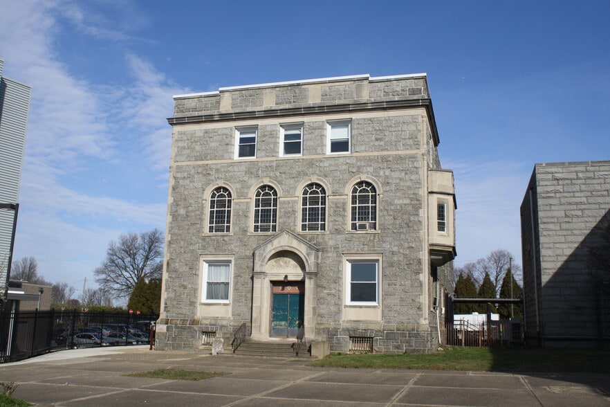 More Photos Of 5520 Harbison Ave, Philadelphia Religious Facility For Sale