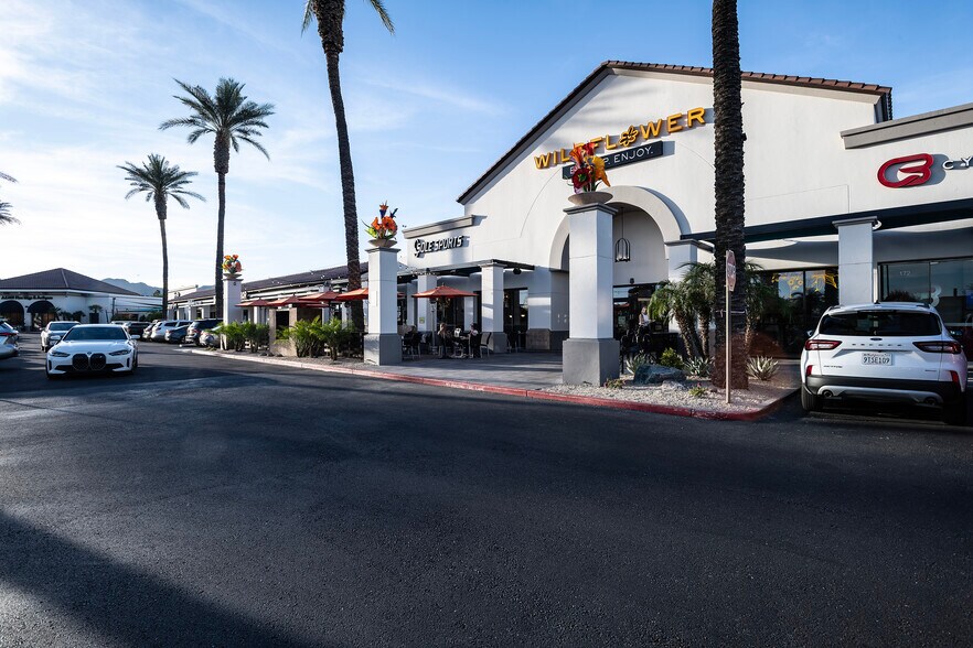 More Photos Of 7001 N Scottsdale Rd, Scottsdale Unknown For Lease