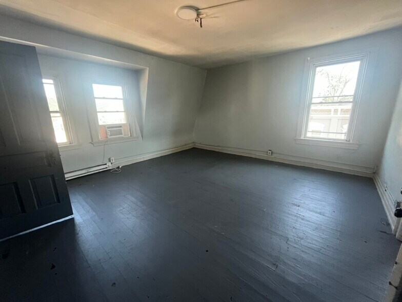 More Photos Of 1615 Maryland Ave, Covington Multifamily For Sale
